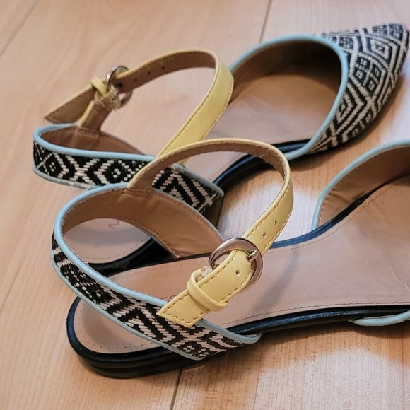 Madden Girl LovaDovia weaved flats with ankle strap Size 7 - Picture 4 of 10